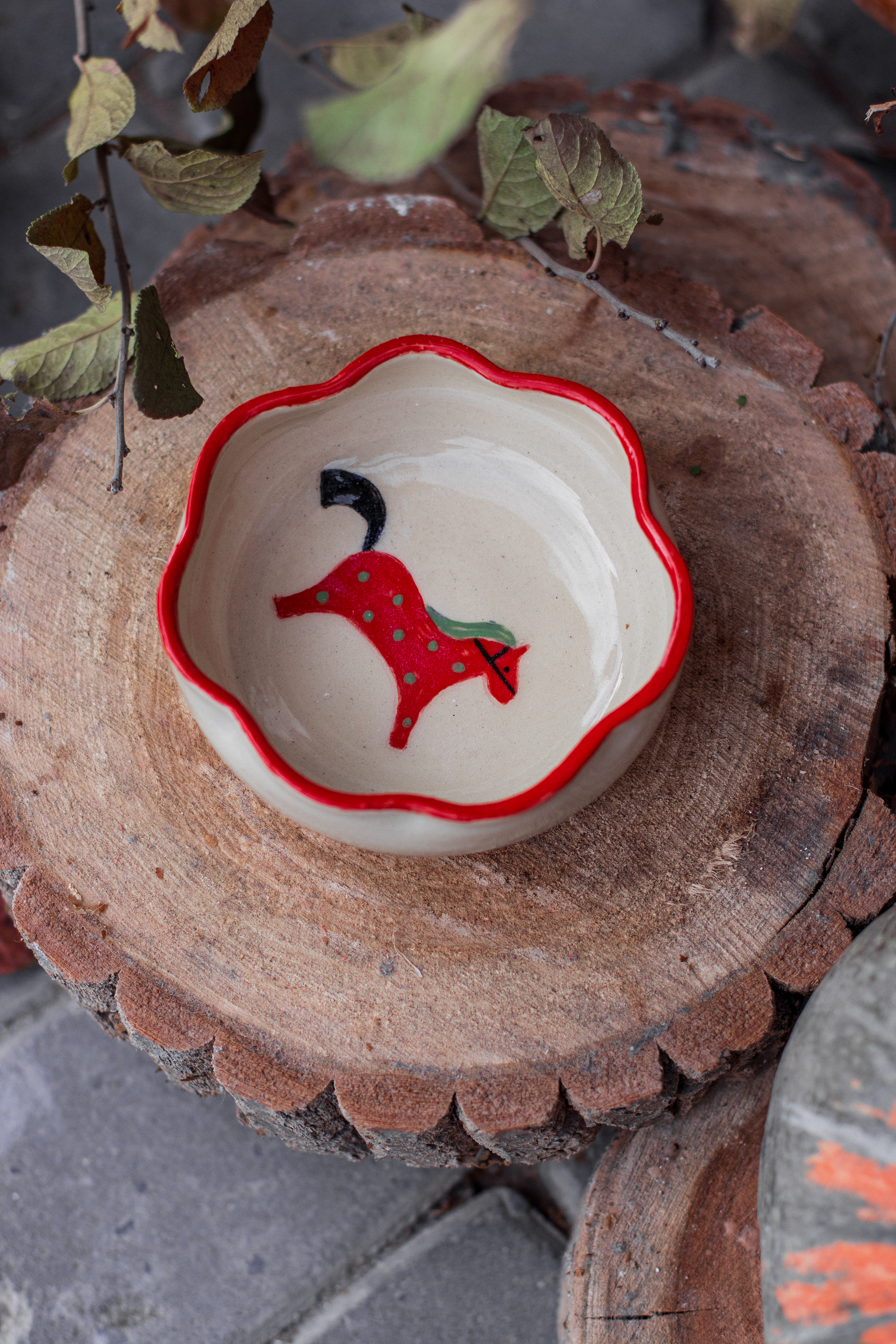 Салатник "Красный конь" фото 1